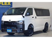 トヨタ ハイエースバン　２ＷＤ ５ドアバン２．８ディーゼルターボ　ＤＸロ