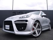 ポルシェ カイエン ターボ　ティプトロニックＳ　４ＷＤ