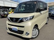 日産 ルークス　４ＷＤ Ｘ　４ＷＤ　☆ナビ・ＥＴＣ・ハンズフリー