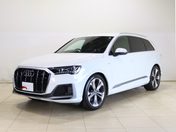 アウディ Ｑ７ ５５　ＴＦＳＩ　クワトロ　Ｓライン