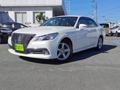 トヨタ クラウン　セダン　ハイブリッド ハイブリッドロイヤルサルーン