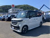 スズキ スペーシア　カスタム　４ＷＤ カスタム　ＨＹＢＲＩＤ　ＸＳ