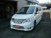 日産 セレナ　Ｓハイブリッド ハイウェイスター