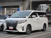 トヨタ アルファード　ハイブリッド　４ＷＤ Ｇ　Ｆパッケージ