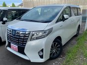 トヨタ アルファード　ハイブリッド　４ＷＤ エグゼクティブラウンジ　車輛評価４．５点