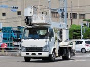 いすゞ エルフ １７．２ｍ　高所作業車