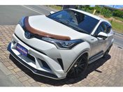 トヨタ Ｃ－ＨＲ Ｇ　コンプリートフルカスタム　１オーナー