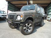 スズキ ジムニー　４ＷＤ ワイルドウィンド　アーミーカラー