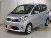 三菱 ｅＫワゴン Ｇ　ｅ－アシスト　禁煙車　純正ＳＤナビ・