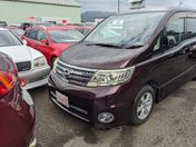 日産 セレナ ハイウェイスター　Ｖセレクション