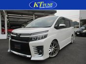 トヨタ ヴォクシー ＺＳ