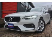 ボルボ Ｖ６０ Ｔ５　モメンタム　メーカーＯＰのレザーシ