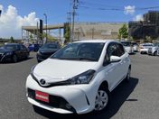 トヨタ ヴィッツ　４ＷＤ Ｆウェルキャブ助手席リフトＵＰ　タイプＡ