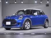 ＢＭＷ ミニ　クーパーＤ　５ドア ピカデリー　エディション