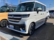 スズキ スペーシア　カスタム　４ＷＤ カスタム　ＨＹＢＲＩＤ　ＸＳターボ　４Ｗ