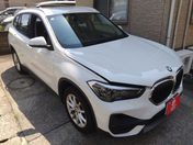 ＢＭＷ Ｘ１ １５００　ｓＤｒｉｖｅ１８ｉ　右ハンドル