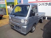 ダイハツ ハイゼットトラック スタンダード　届出済み未使用車