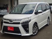 トヨタ ヴォクシー ＺＳ　煌