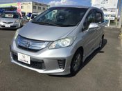 ホンダ フリード　ハイブリッド ジャストセレクション
