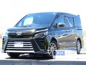 トヨタ ヴォクシー ＺＳ　煌