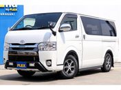 トヨタ ハイエースバン　２ＷＤ ５Ｄ２．０スーパーＧＬ　５０ＴＨ　ＡＮＶ