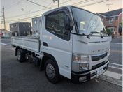 三菱 キャンター 平ボディ１．５ｔ