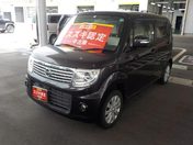 日産 モコ　４ＷＤ Ｘ　ＦＯＵＲ　４ＷＤ　ナビ　アウトレット