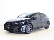 アウディ ＲＳ３　スポーツバック ベースグレード