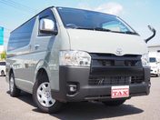トヨタ ハイエースバン　２ＷＤ ロングスーパーＧＬ　登録済未使用車　禁煙