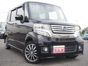 ホンダ Ｎ　ＢＯＸ　カスタム Ｇ　ターボＳＳパッケージ　両側電動スライ
