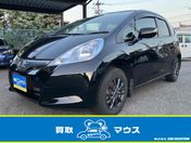 ホンダ フィット　ハイブリッド ベースグレード