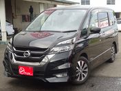 日産 セレナ　Ｓハイブリッド ハイウェイスター　Ｖセレクション