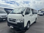 トヨタ ハイエースバン　１．２５ｔ　２ＷＤ ＤＸ　ロング