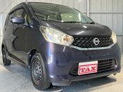 日産 デイズ Ｘ　禁煙車　純正ナビ　ＣＤ／ＤＶＤ／ＤＴ