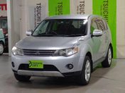 三菱 アウトランダー　４ＷＤ ２４Ｇ