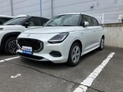 スズキ スイフト ＨＹＢＲＩＤ　ＭＸ　２ＷＤ　当店代車使用