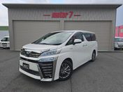 トヨタ ヴェルファイア　ハイブリッド　４ＷＤ エグゼクティブラウンジ　Ｚ