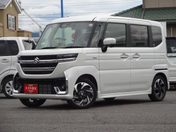 スズキ スペーシア　カスタム　４ＷＤ カスタム　ＨＹＢＲＩＤ　ＸＳ　４ＷＤ　オ