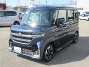 スズキ スペーシア　カスタム　４ＷＤ ＨＹＢＲＩＤ　ＸＳターボ　４ＷＤ　全方位