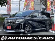 トヨタ アルファード　４ＷＤ ハイブリッド　２．５　ＳＲ　Ｃパッケージ