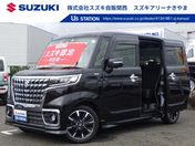 スズキ スペーシア　カスタム　４ＷＤ カスタム　ＨＹＢＲＩＤ　ＸＳターボ　スズ