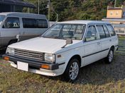 日産 サニーバン ＡＤ　５速マニュアル　社外アルミ