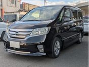 日産 セレナ　Ｓハイブリッド ハイウェイスター