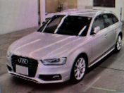 アウディ Ａ４　アバント Ｓライン　コンペティション　クワトロ