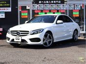 メルセデスベンツ Ｃクラス　セダン Ｃ２２０ｄ　ローレウスエディション