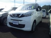 日産 デイズ　４ＷＤ Ｓ ４ＷＤ