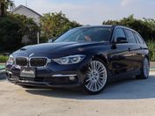 ＢＭＷ ３シリーズ　ツーリング ３２０ｉ　ラグジュアリー