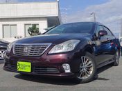トヨタ クラウン　セダン ロイヤルサルーン