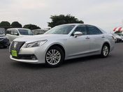 トヨタ クラウン　セダン　ハイブリッド ハイブリッドロイヤルサルーン