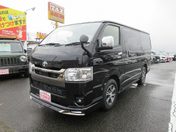 トヨタ ハイエースバン　２ＷＤ ２．０　スーパーＧＬ　ダークプライムＩＩ